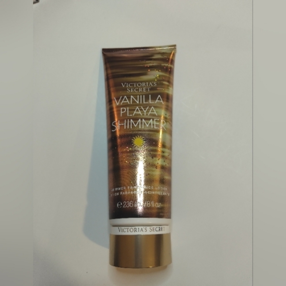 New Victoria's Secret Vanilla Playa Shimmer Lotion 8 fl oz Sealed